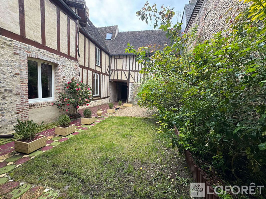 Maison à L'AIGLE