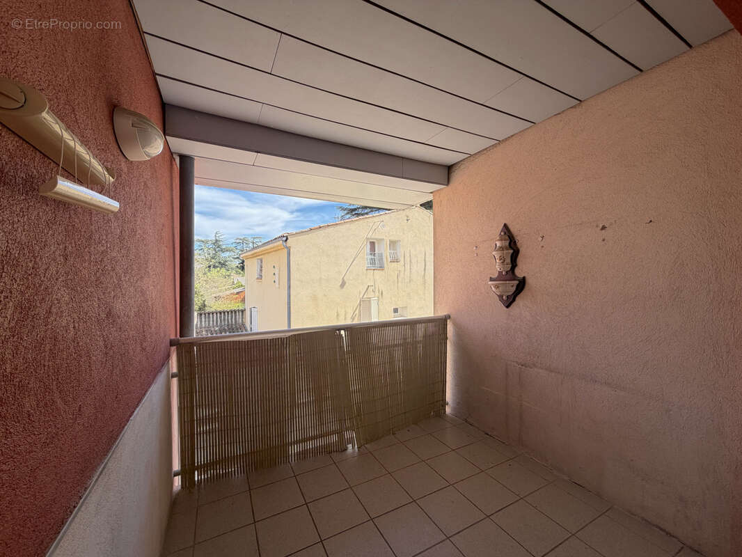 Appartement à SAINT-MAXIMIN-LA-SAINTE-BAUME