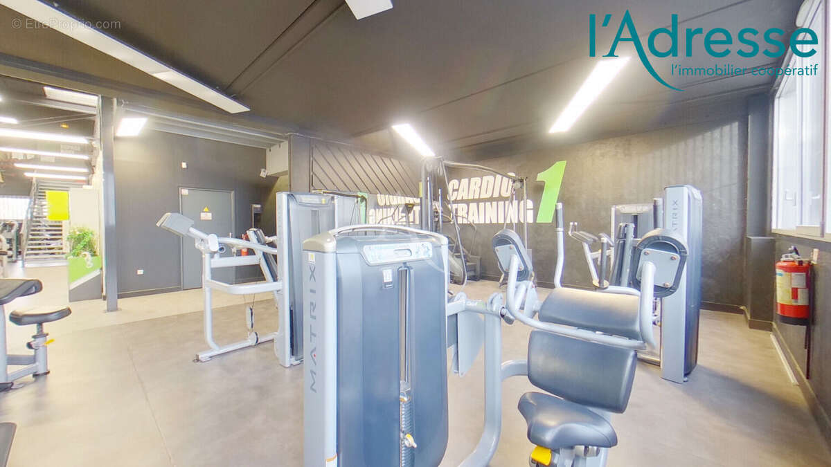 Commerce à CHAMPS-SUR-MARNE