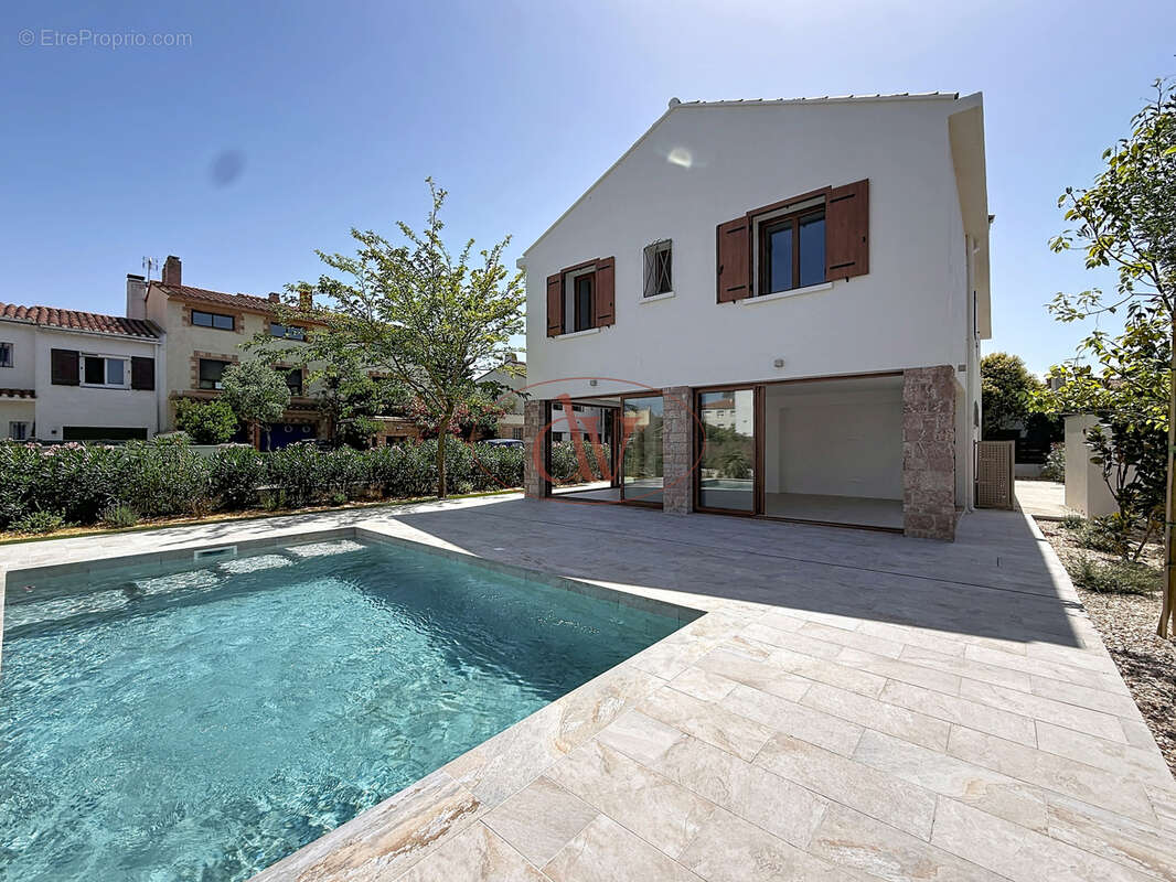 Maison à SAINT-CYPRIEN
