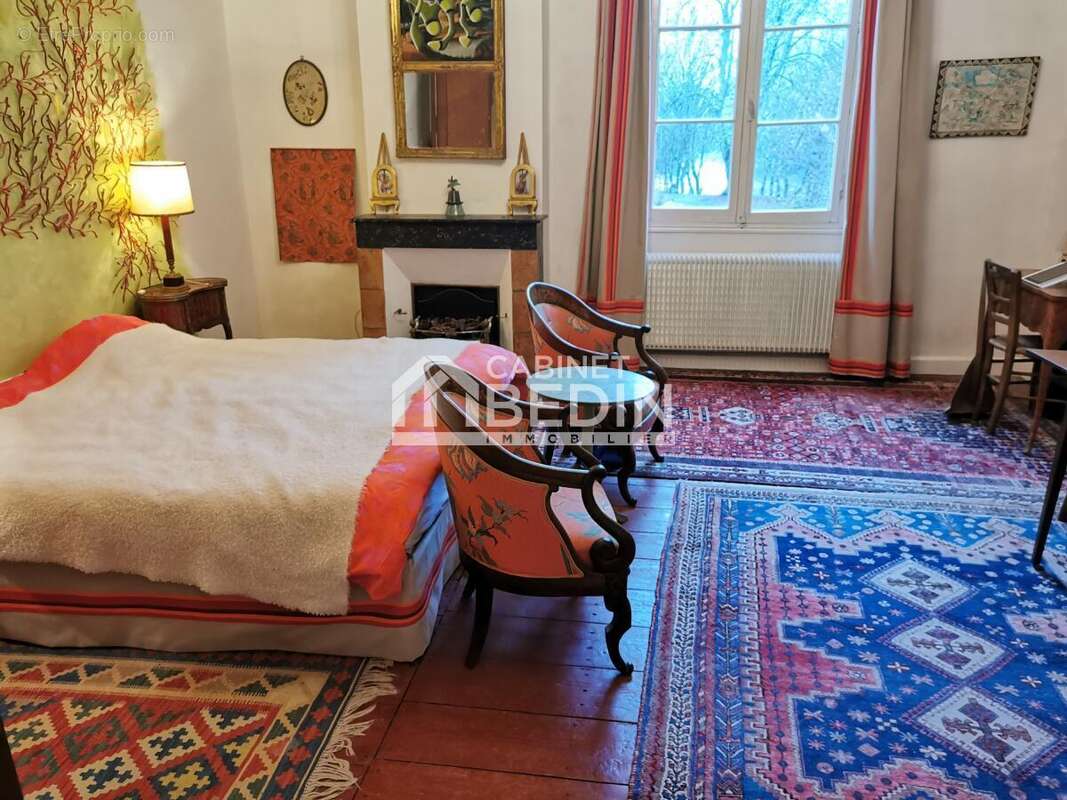 Maison à SAINT-SEURIN-SUR-L'ISLE