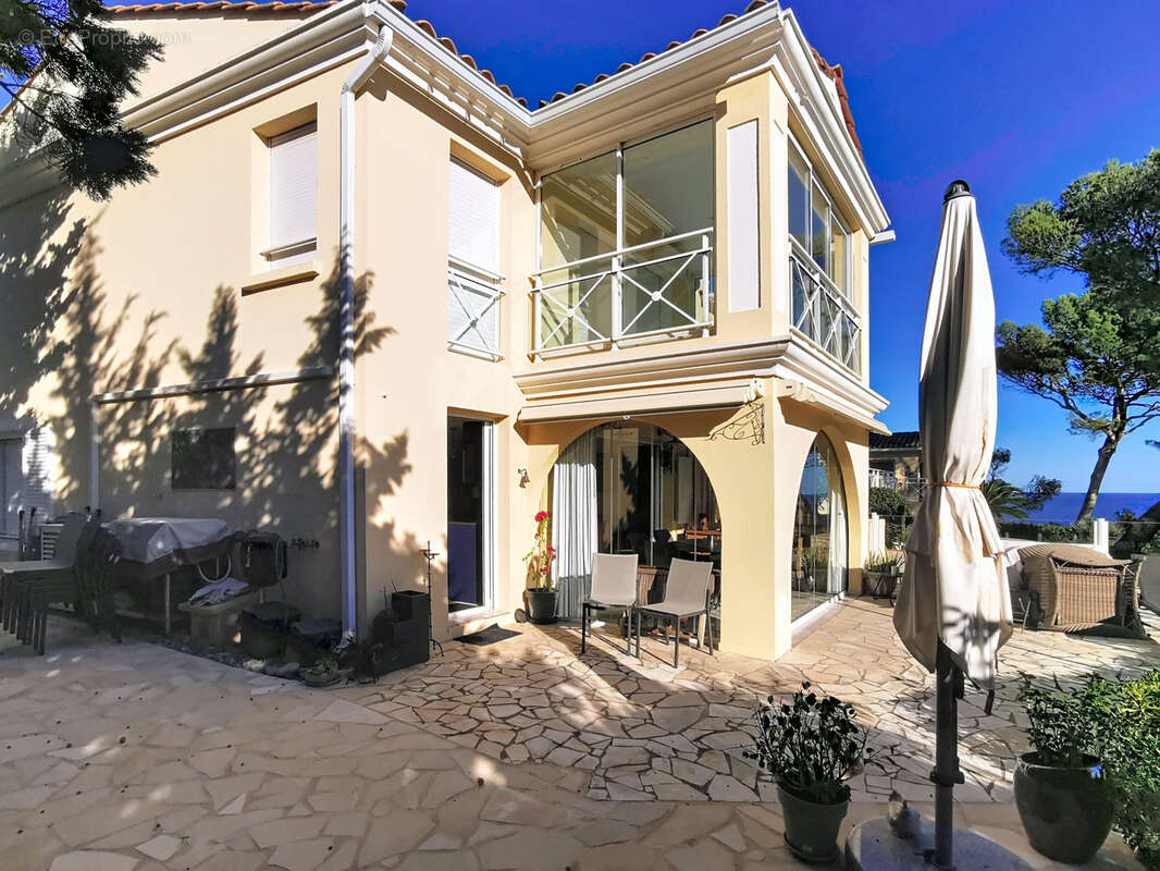 Appartement à SAINT-RAPHAEL