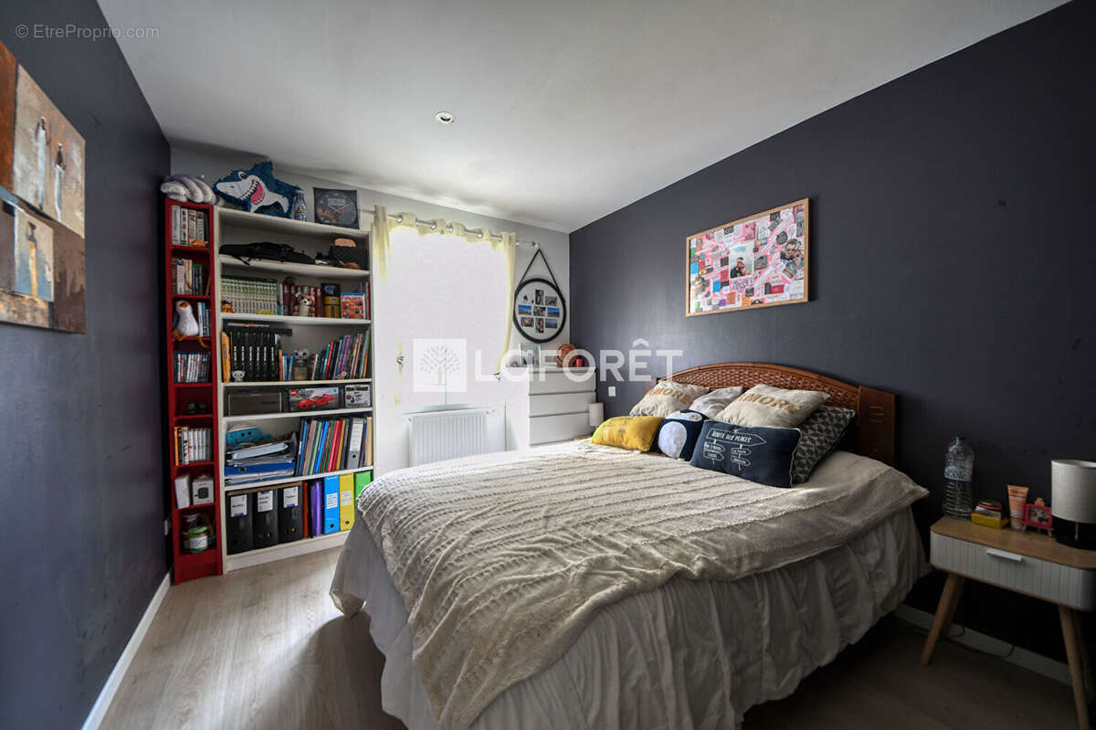 Maison à SAINT-SULPICE