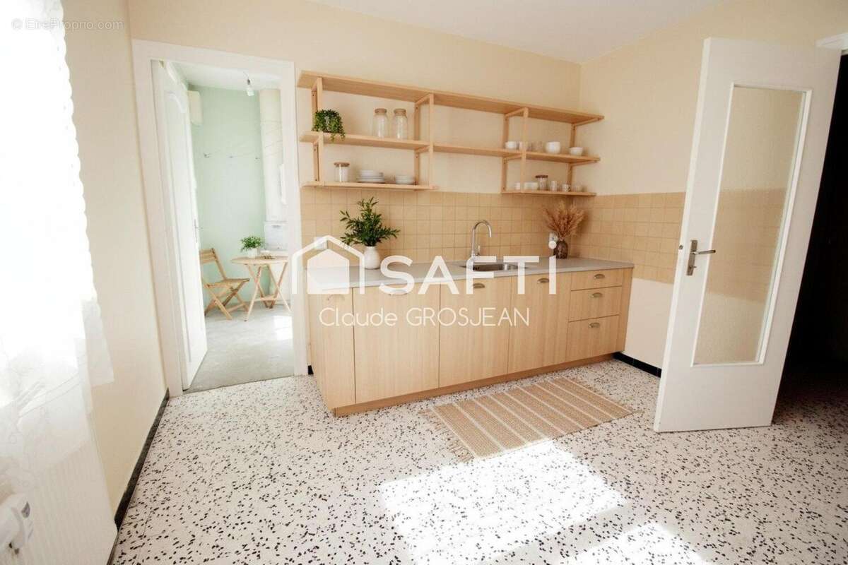 Photo 3 - Appartement à ROUSSILLON