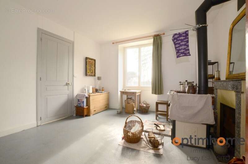 Maison à TAIZE-AIZIE