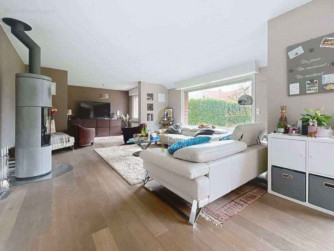 Maison à QUESNOY-SUR-DEULE