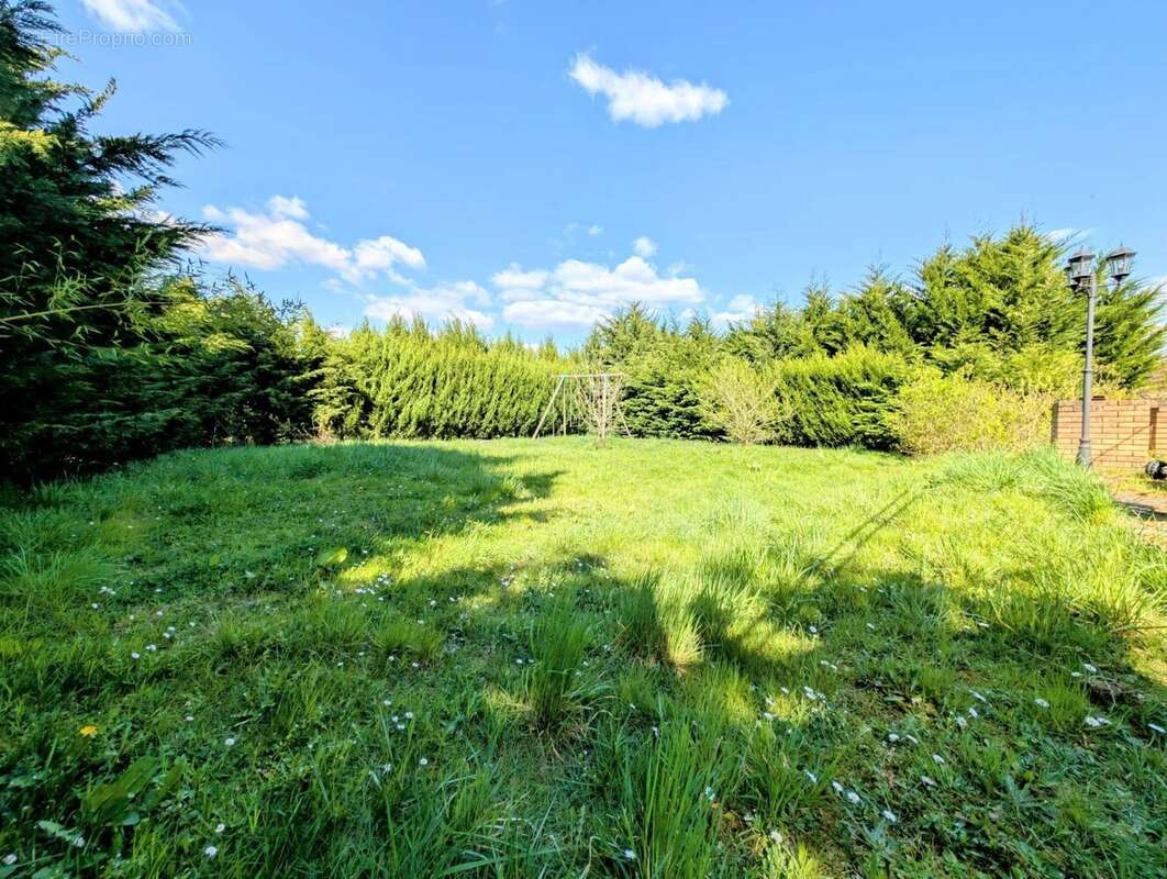 Maison à LIZY-SUR-OURCQ