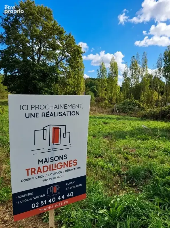 Terrain à AIGREFEUILLE-SUR-MAINE