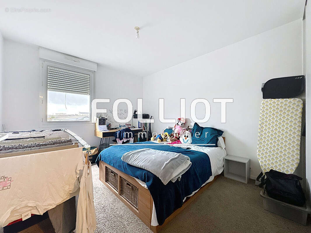 Appartement à DONVILLE-LES-BAINS