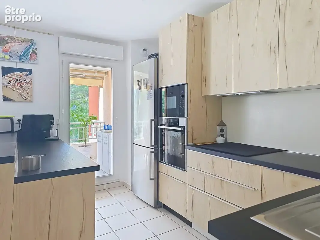 Appartement 4 pièces 94 m² à vendre à Saint-Raphael (83700) - photo 5