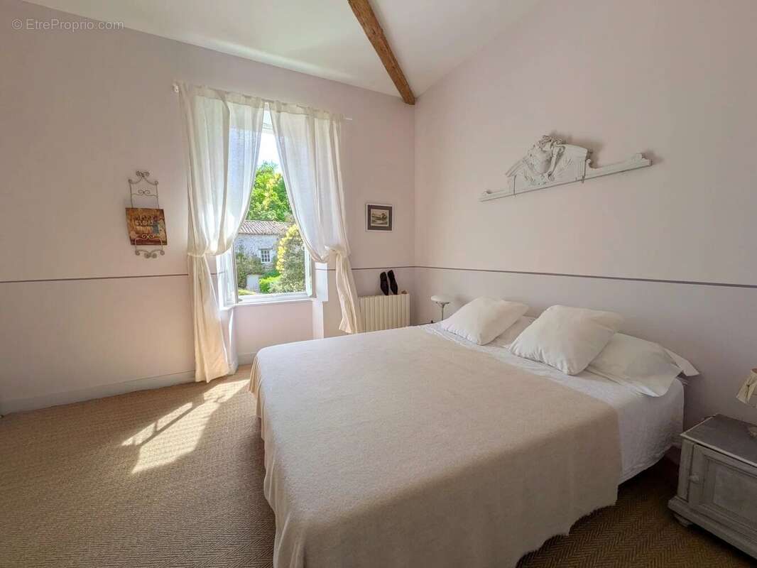 Maison à COGNAC