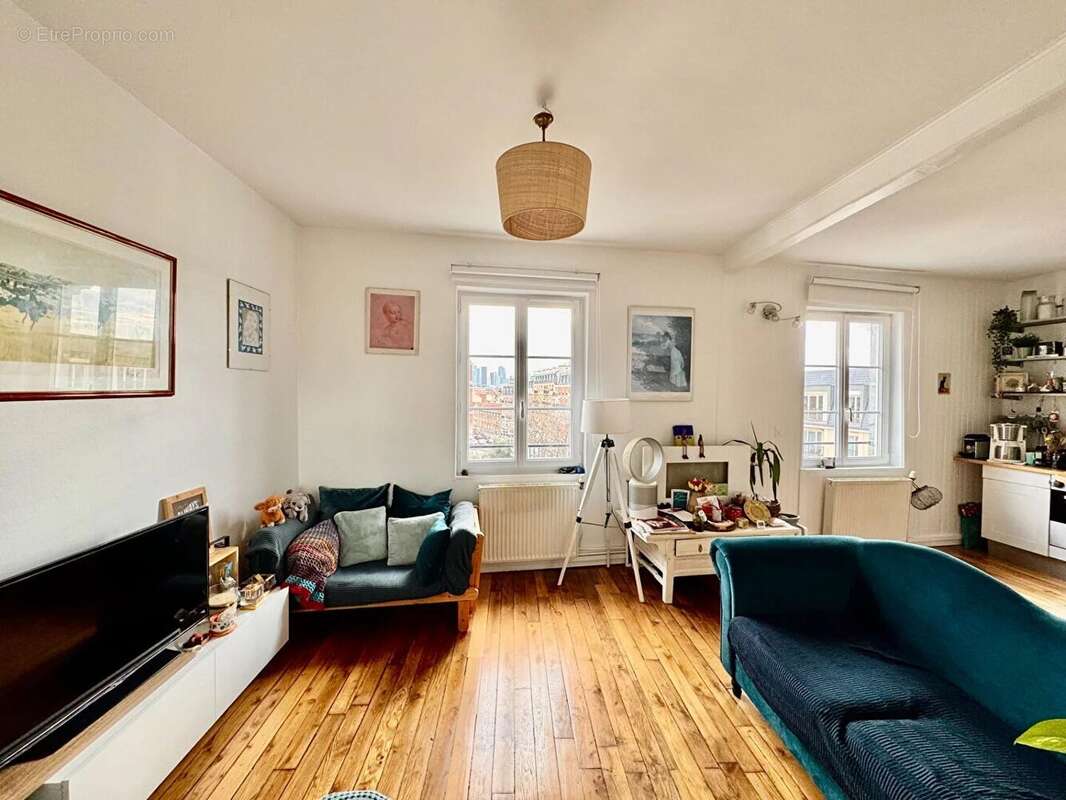 Appartement à BOIS-COLOMBES