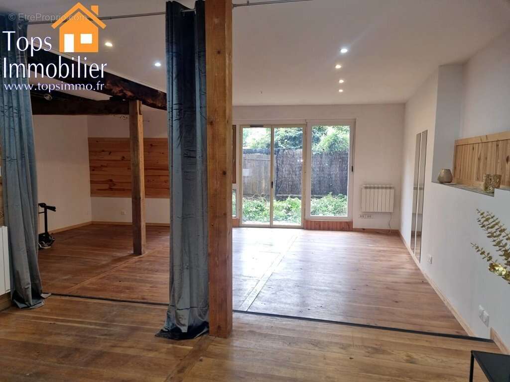 Maison à VILLEFRANCHE-DE-ROUERGUE