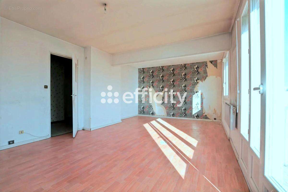 Appartement à FEYZIN