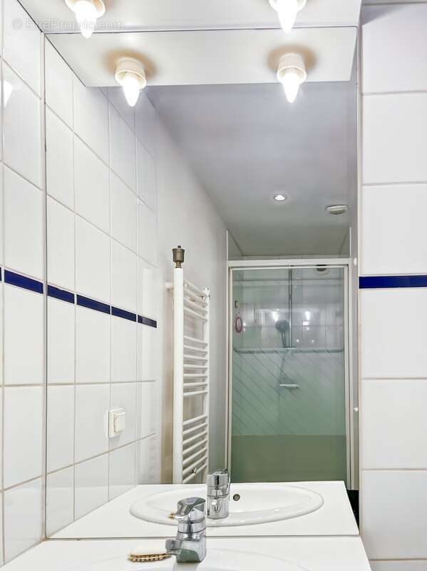 Appartement à SALLES-SUR-MER