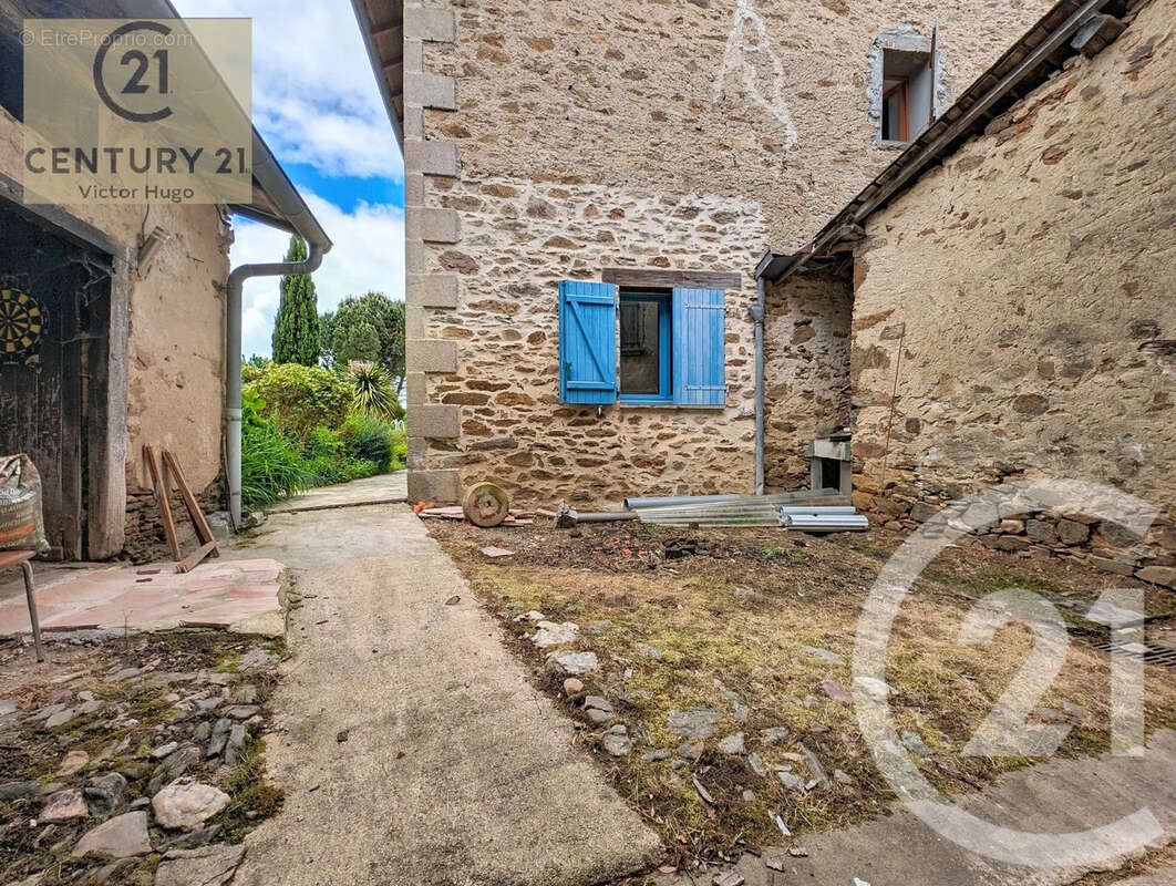 Maison à VERNEUIL-SUR-VIENNE