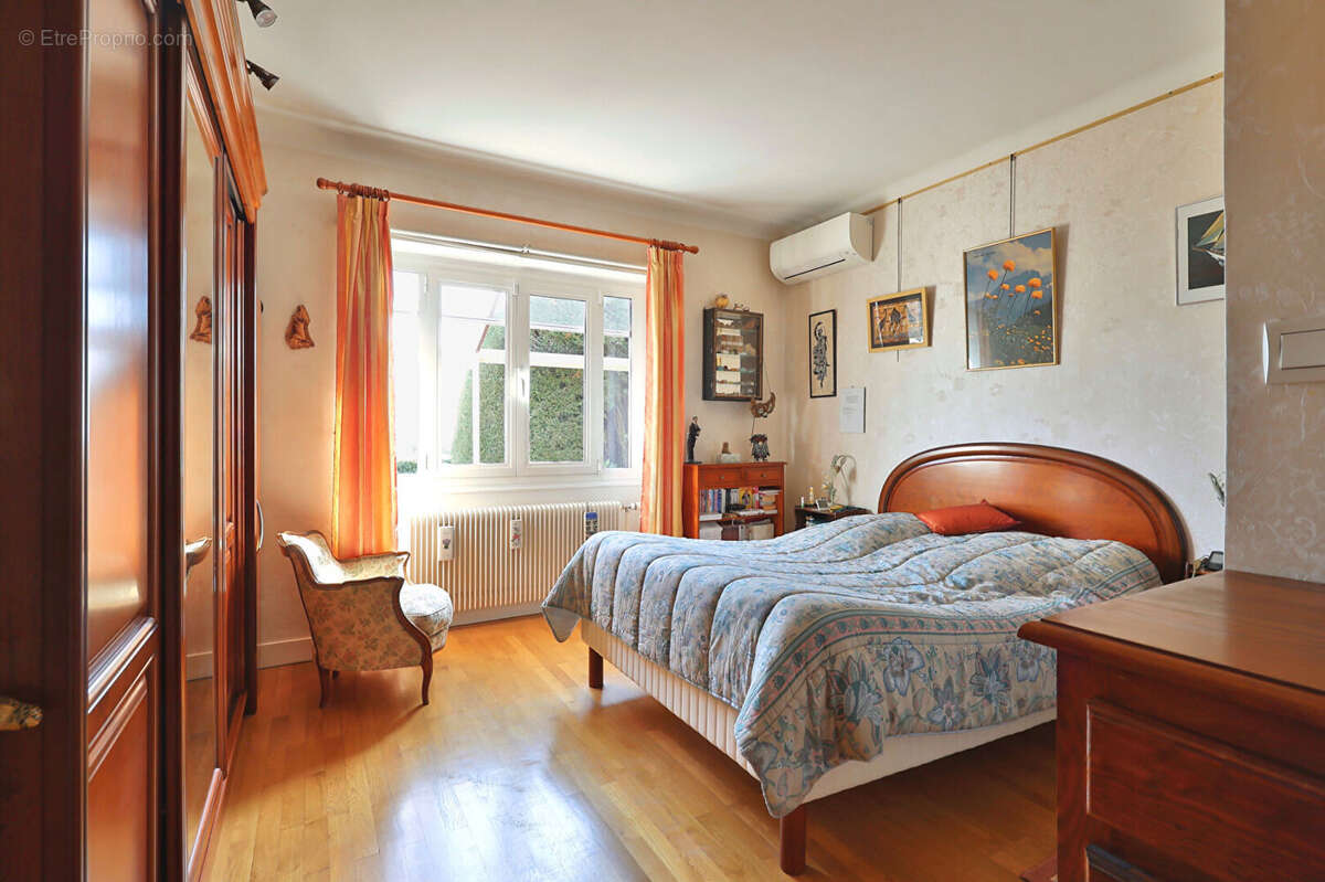 Maison à SAINT-DIDIER-AU-MONT-D'OR