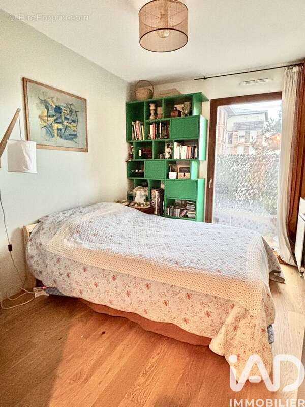 Photo 9 - Appartement à L'ISLE-ADAM