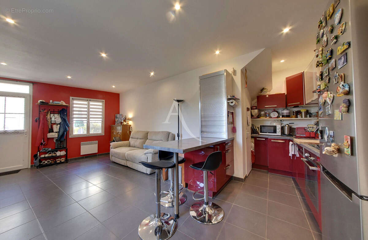 Appartement à BRIE-COMTE-ROBERT