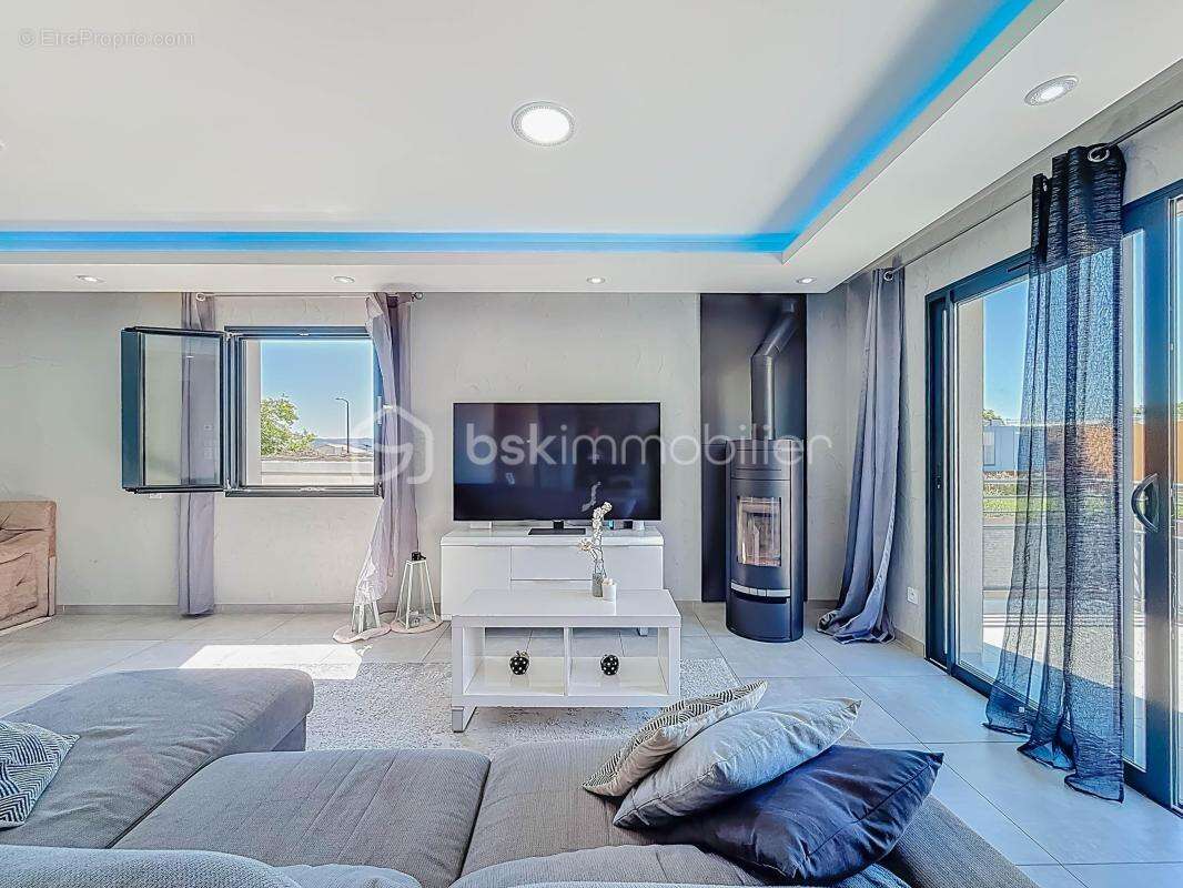 Maison à SAINT-ANDRE-DE-SANGONIS