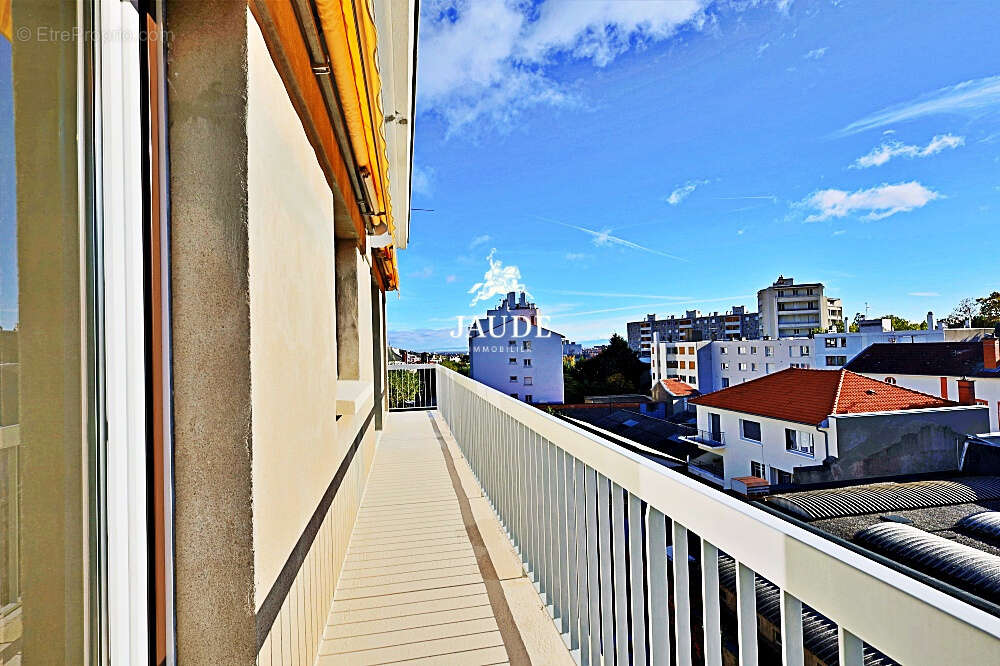 Appartement à CHAMALIERES