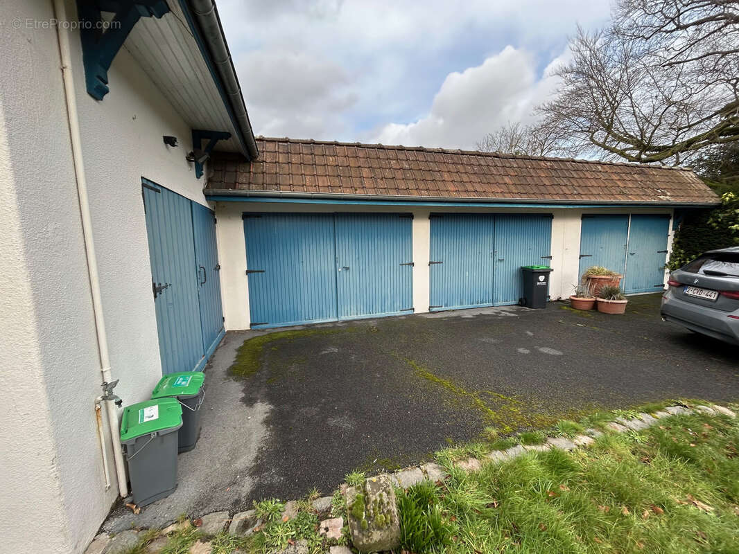 Maison à SAINT-AMAND-LES-EAUX