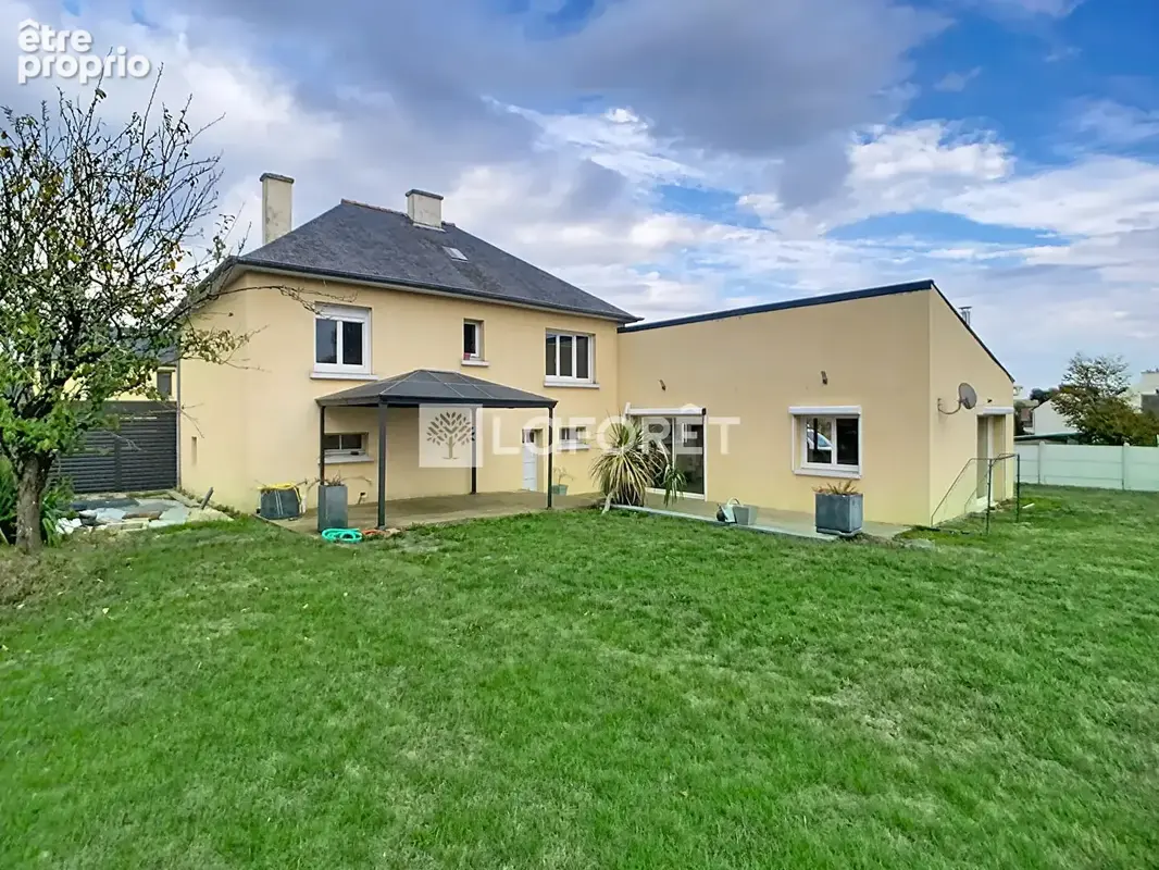 Maison Saint Maugan 122 m2 - 3 chambres - photo 1