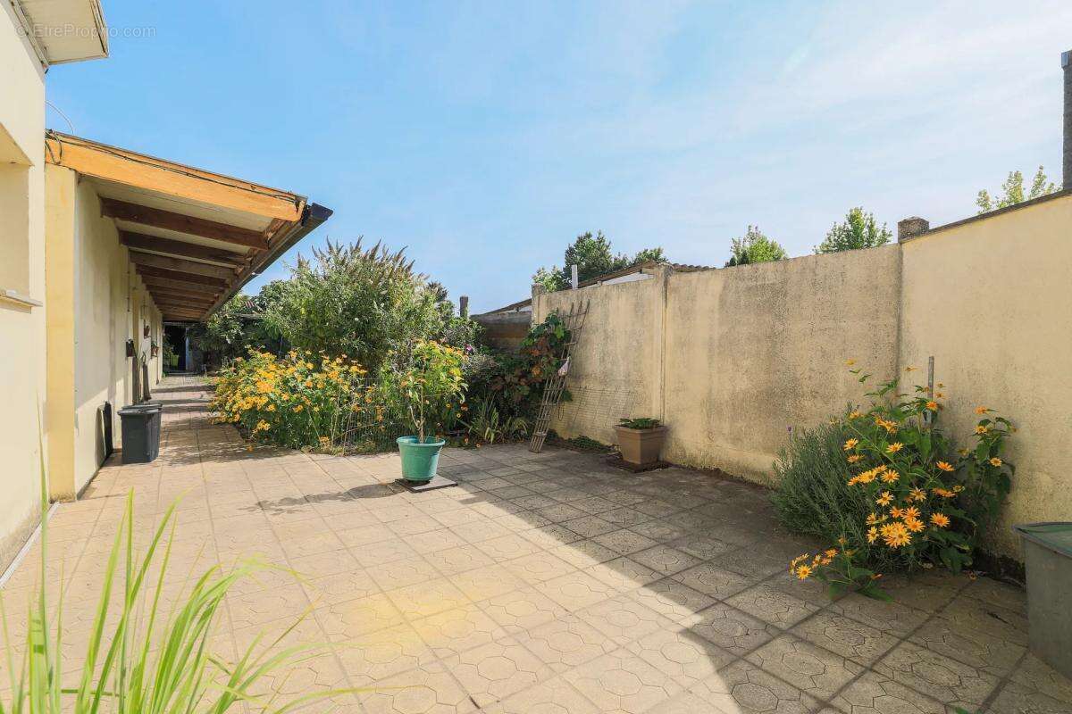 Maison 7 pièces - 4 ch - 164 m² - Vieux-Condé - photo 2