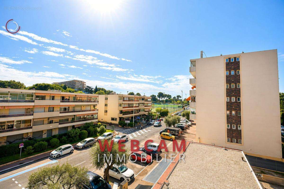 Appartement à LE CANNET