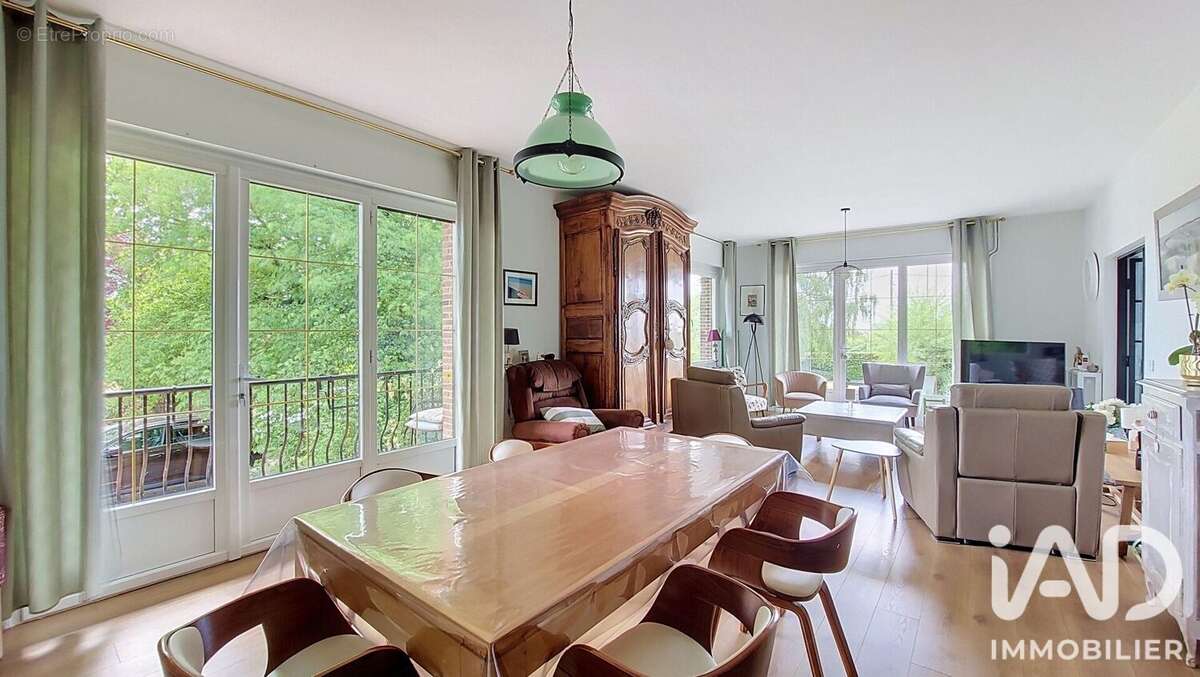 Maison 205 m² à Orsinval  - photo 2