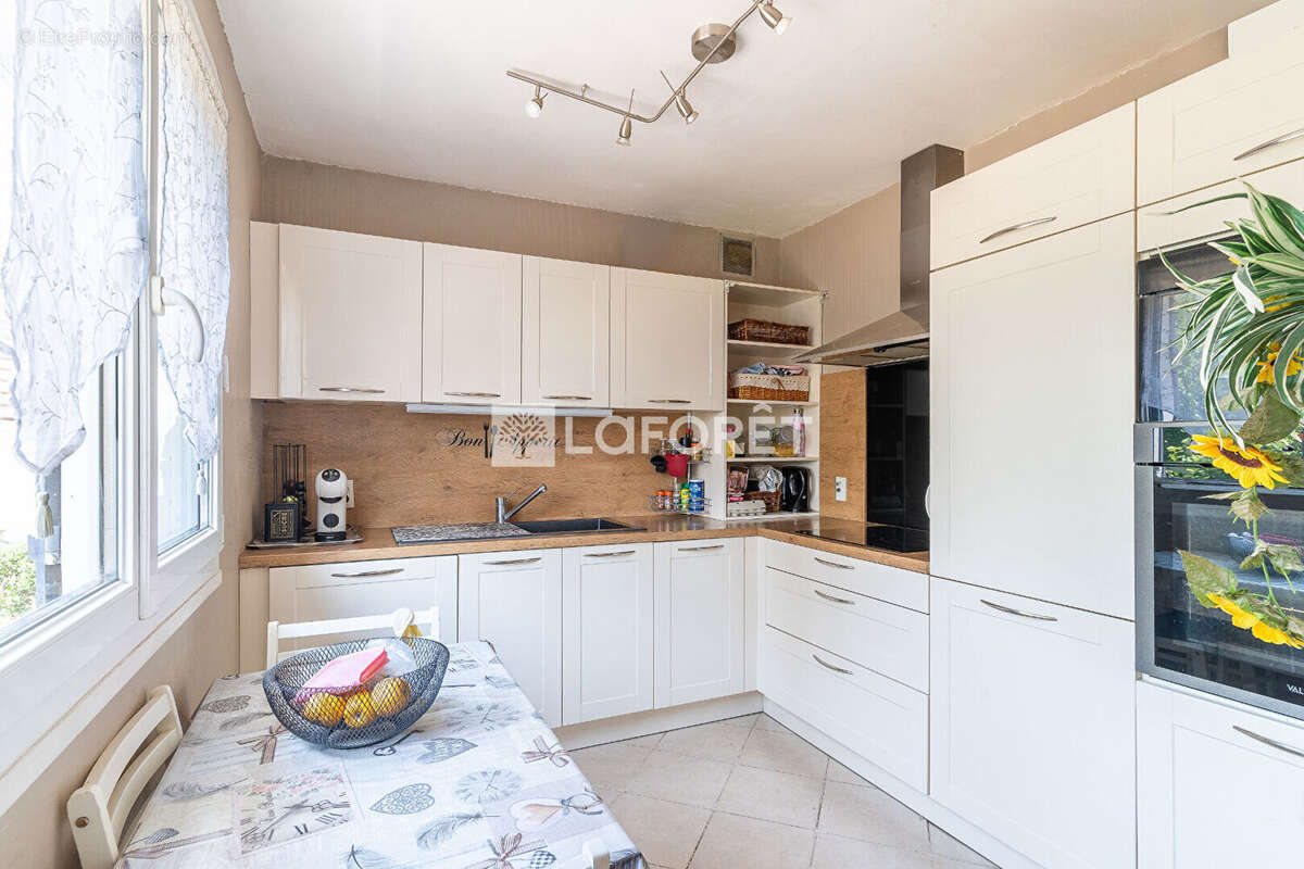 Maison Juziers 6 pièce(s) 85 m2 - photo 6