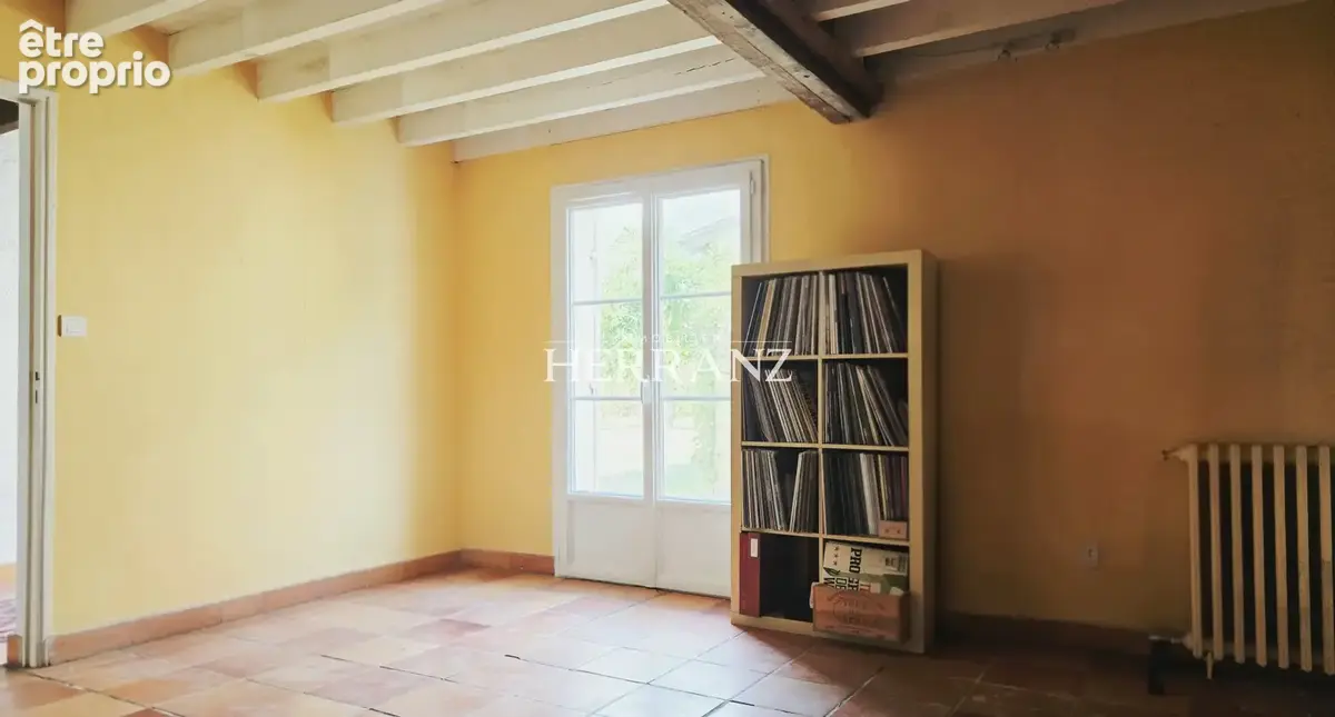 Maison de caractere 277 m2 - - photo 10