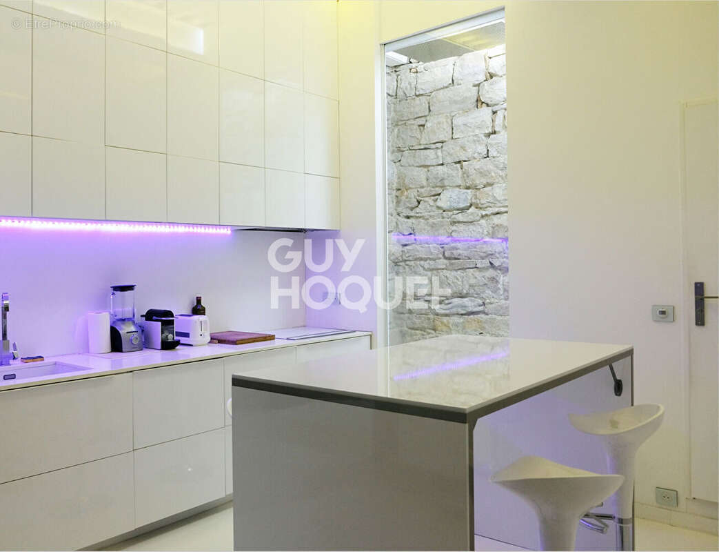 Appartement à LYON-1E