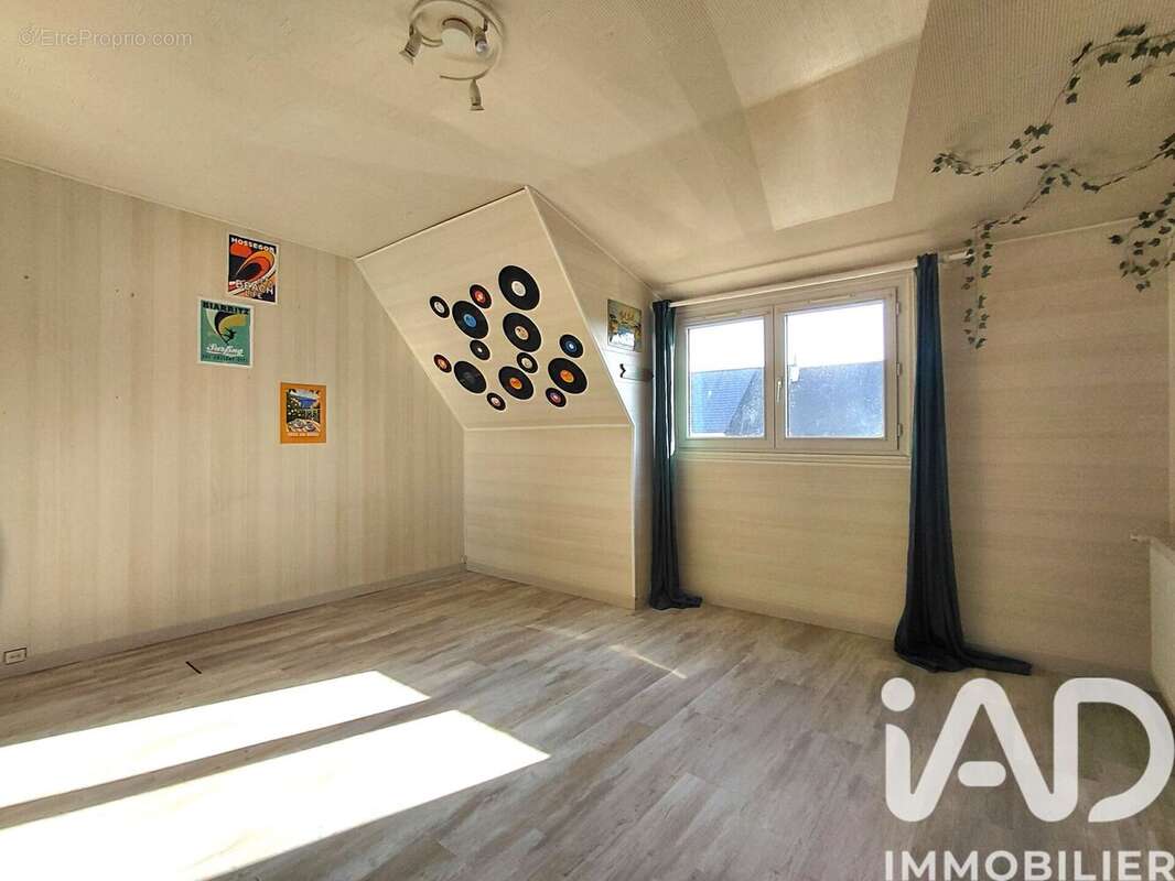 Maison 98 m² à Trelivan  - photo 9