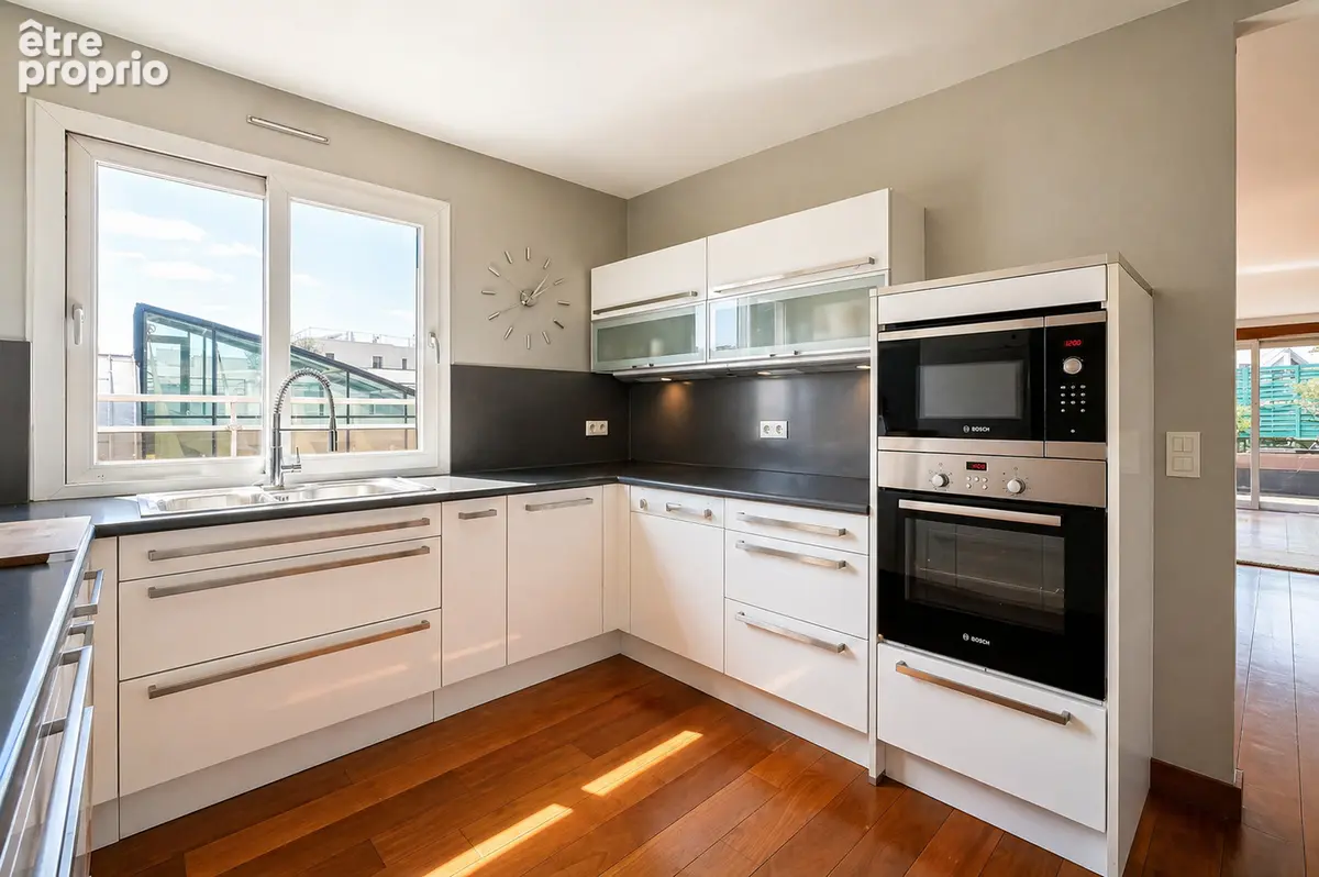 Magnifique appartement familial 5 pièces de 128m2 avec grand extérieur de 112m2 - photo 6