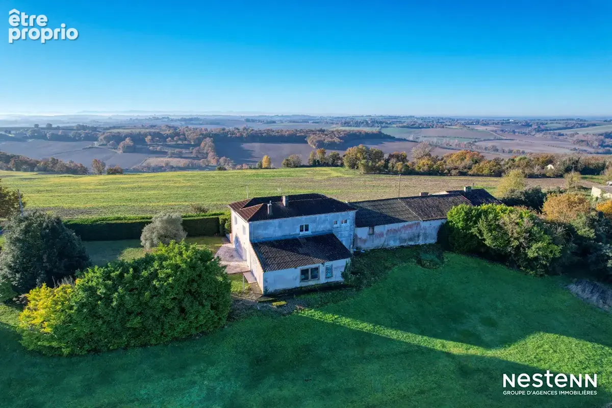 A Vendre Maison de 210 m² avec dépendances, garage et parc arboré de plus de 3700 m² à Gazaupouy - photo 5
