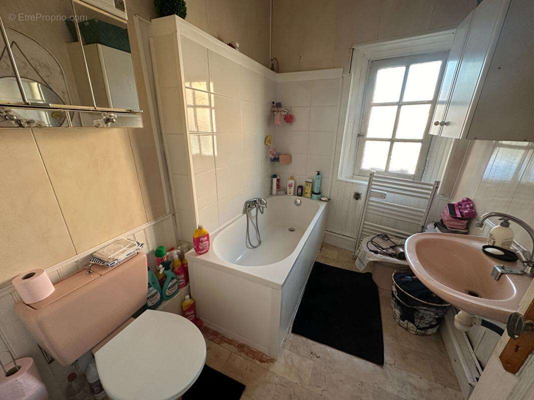 Appartement à MARSEILLE-13E