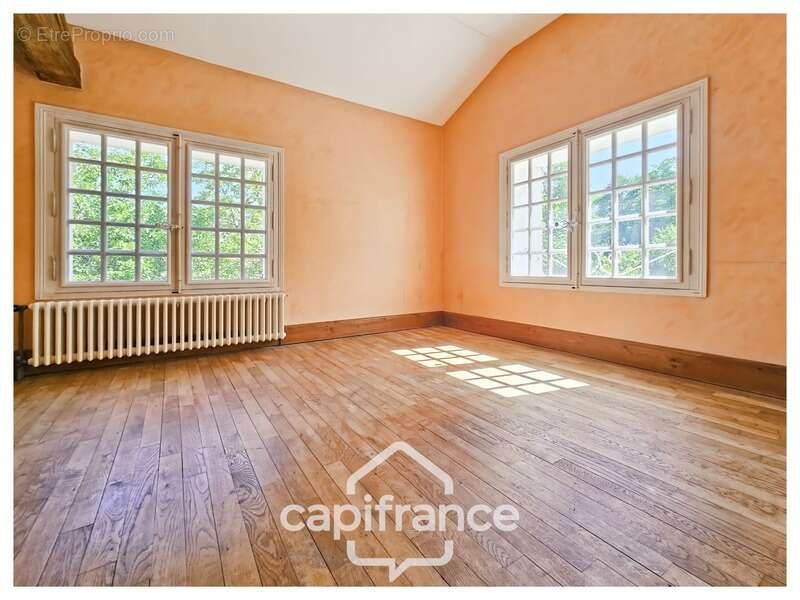 Maison 249 m², à vendre 8 pièces MIGNE AUXANCES (86), environnement et secteur de qualité - photo 14
