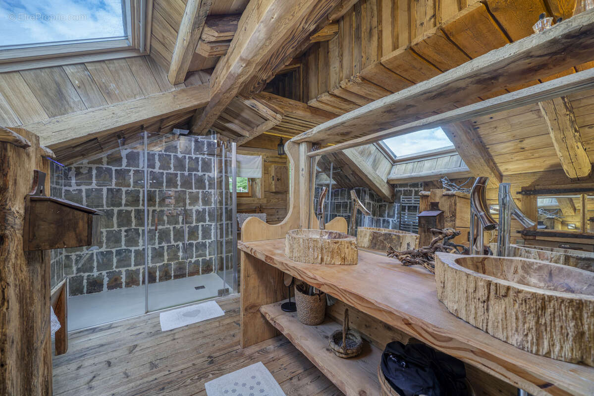 Maison à THONES