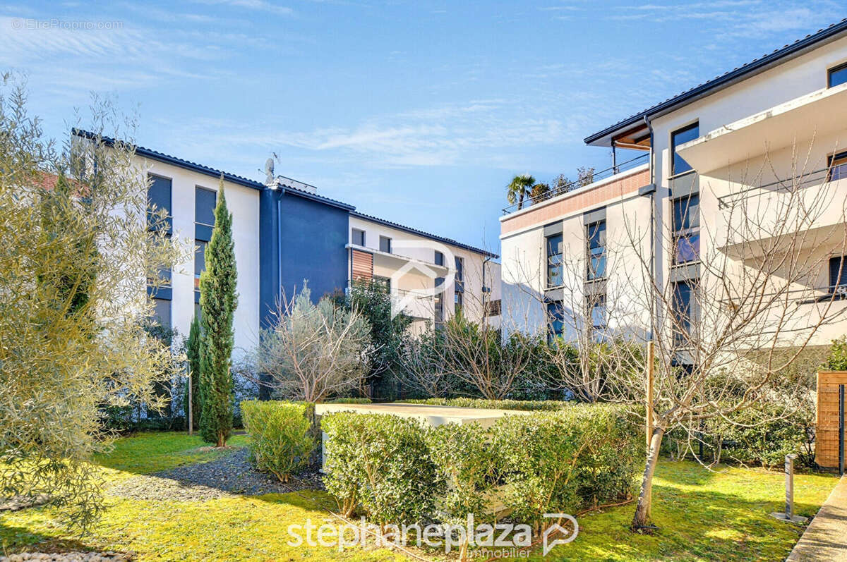 Appartement à QUINT-FONSEGRIVES