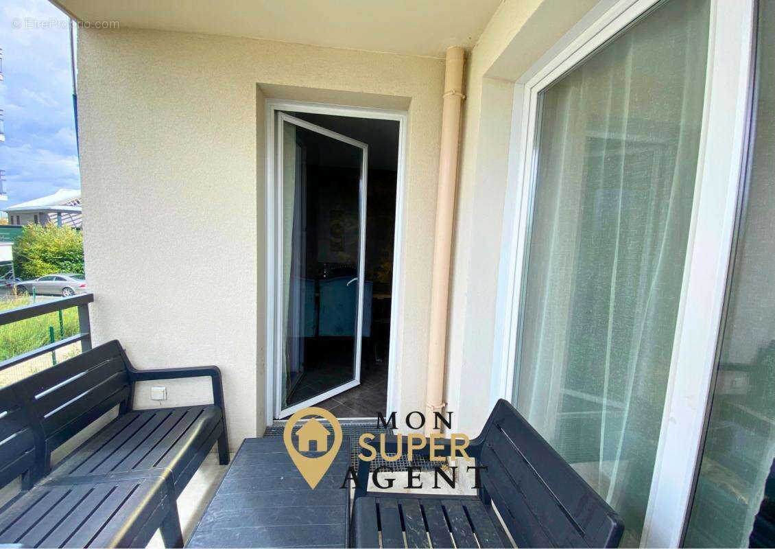 Appartement à DAMMARIE-LES-LYS