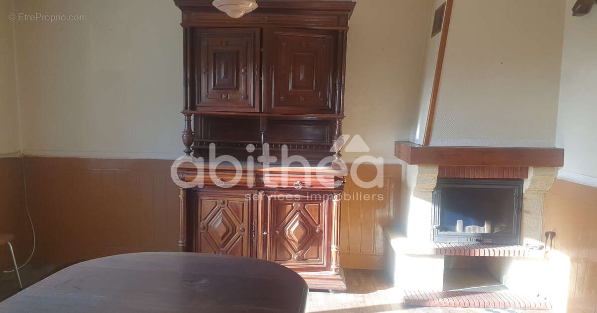 Maison à ROUMAZIERES-LOUBERT