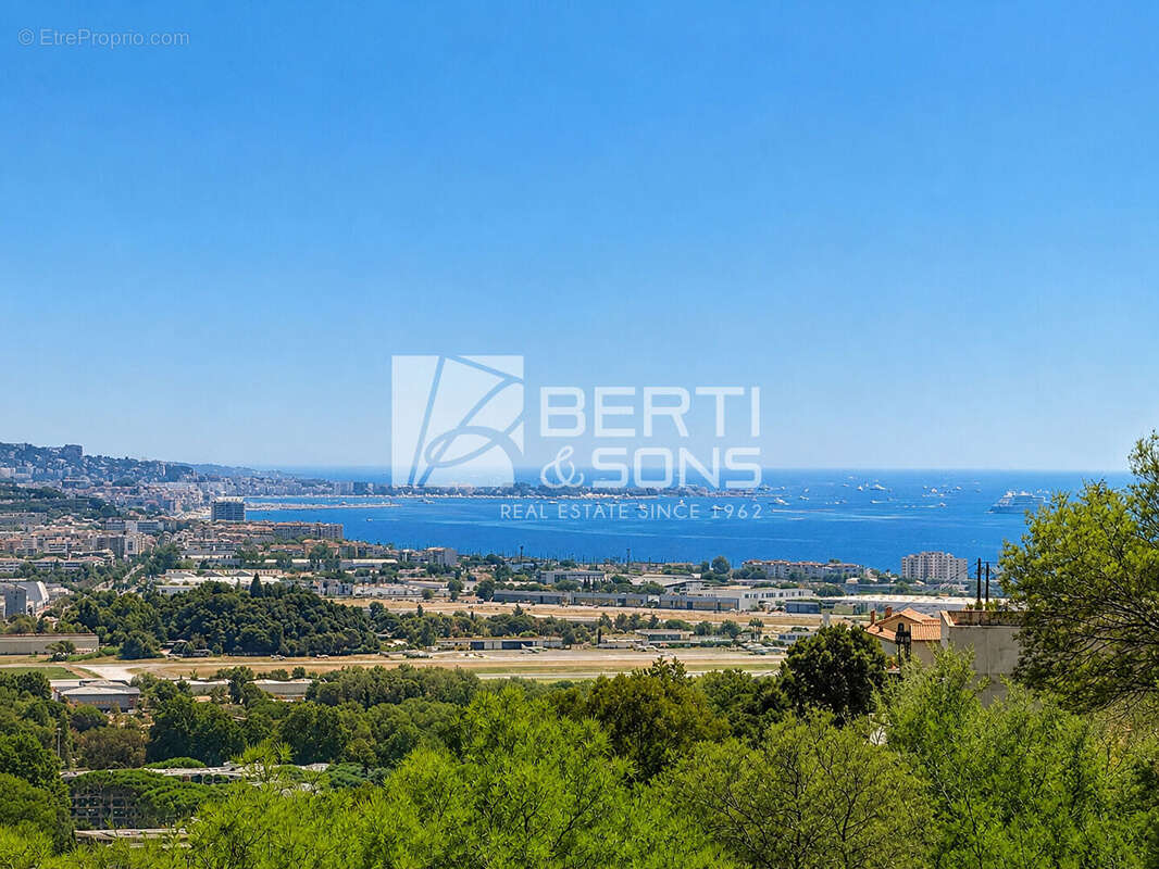 Exclusivité mandelieu, domaine bellevue 2 pièces 43,45 m² vue mer terrasse 16,55 m² - photo 6