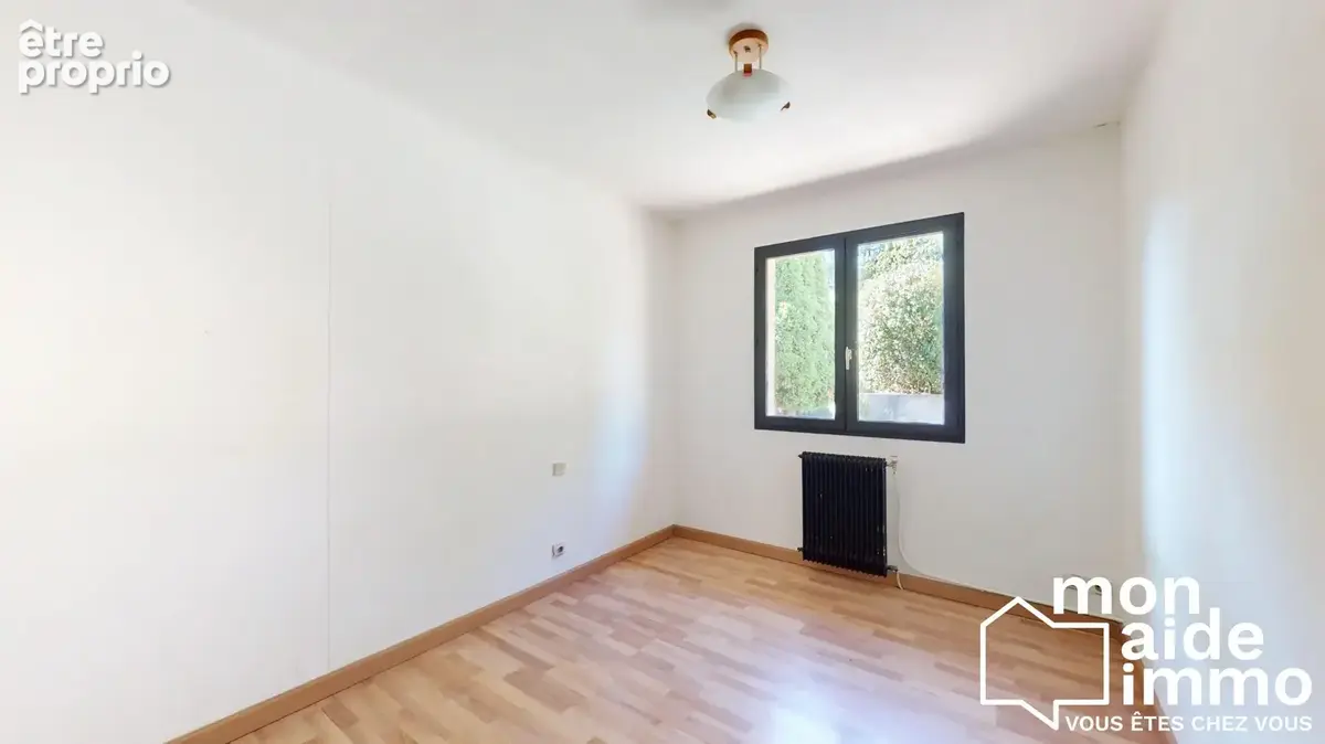 Maison 5 pièces 129 m² à vendre à Fargues-Saint-Hilaire (33370) - photo 9