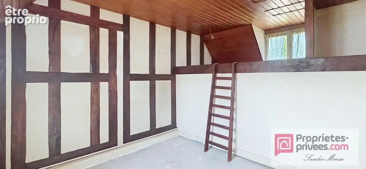 Maison de charme avec terrasse et beau potentiel - photo 10