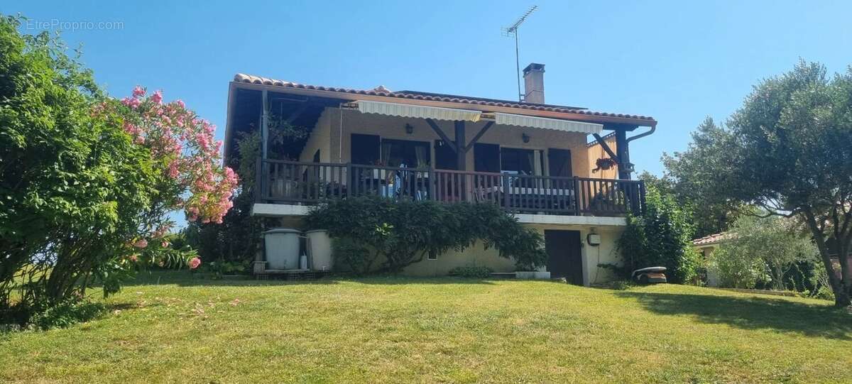 Maison à MOISSAC