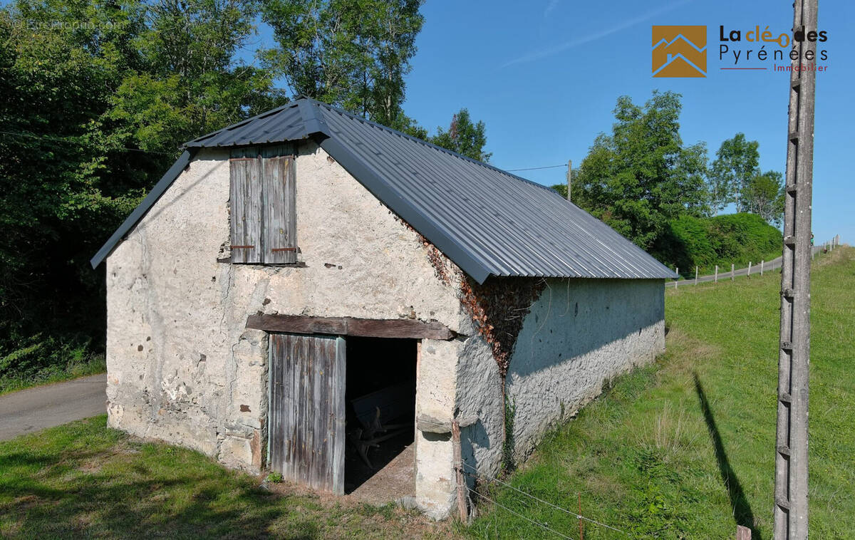Maison à LOURDES