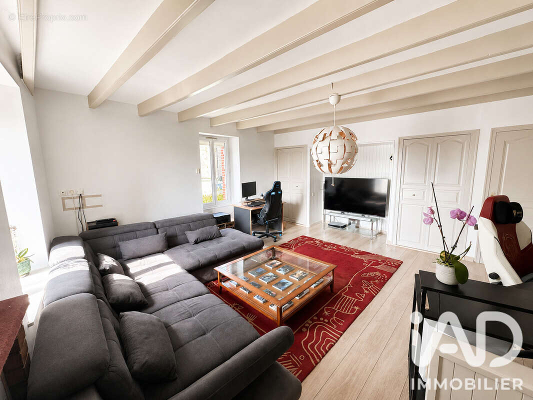 Maison 108 m² à Besne  - photo 3
