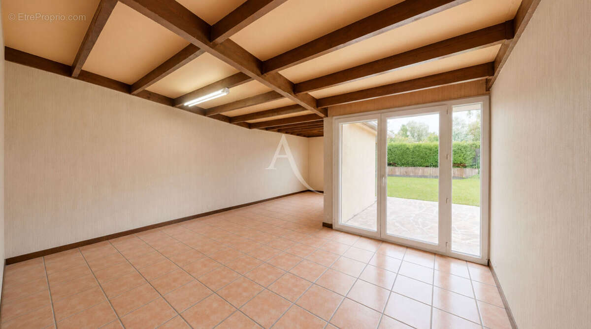 Maison à PONTAULT-COMBAULT