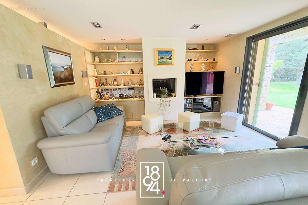 Maison à CAISSARGUES